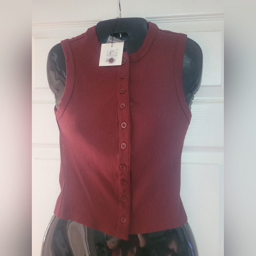 Blink Maroon Button-Up Ribbed Tank Top